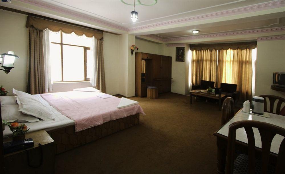 The Shivalik Hotel มะนาลี ภายนอก รูปภาพ